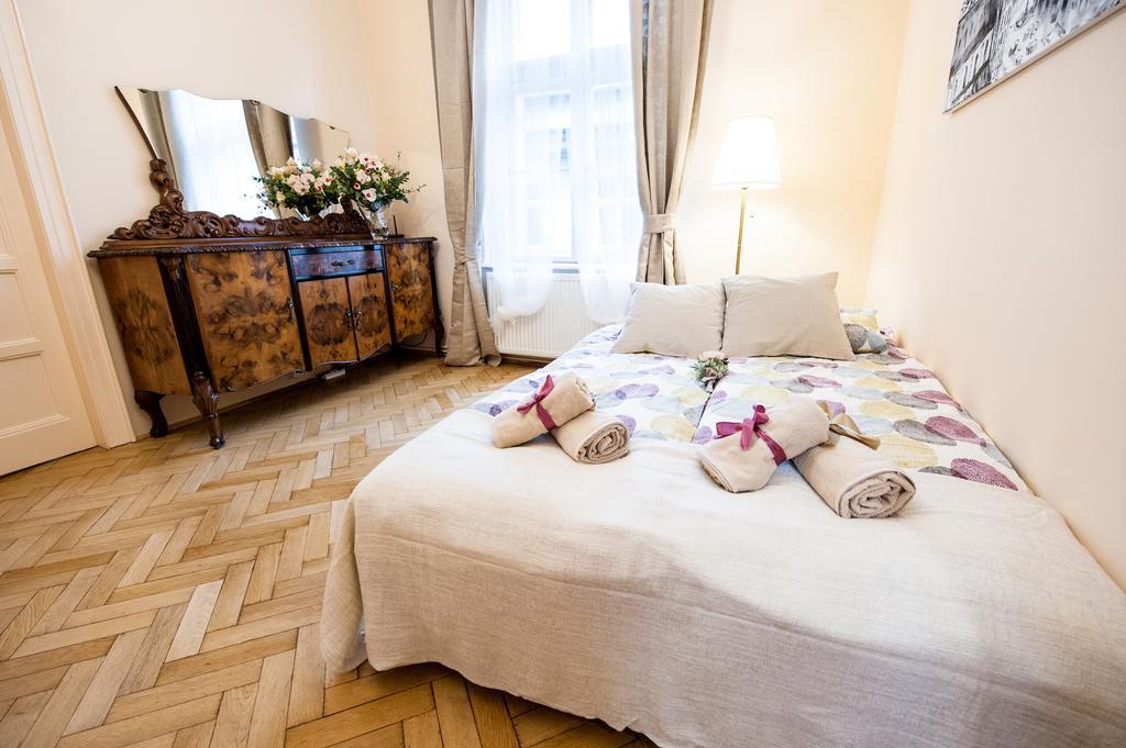 Apartments Roman Krasków Εξωτερικό φωτογραφία