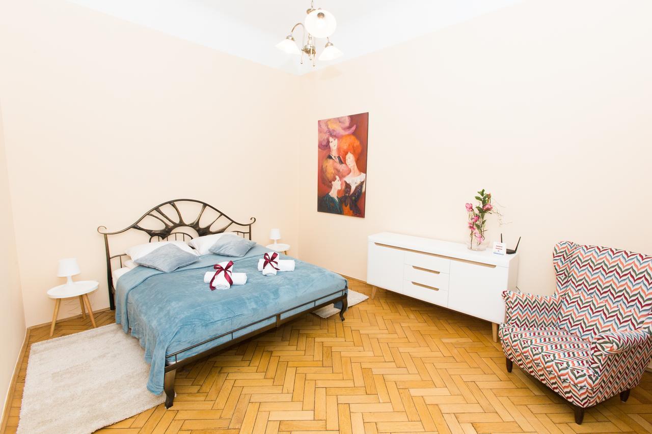 Apartments Roman Krasków Εξωτερικό φωτογραφία