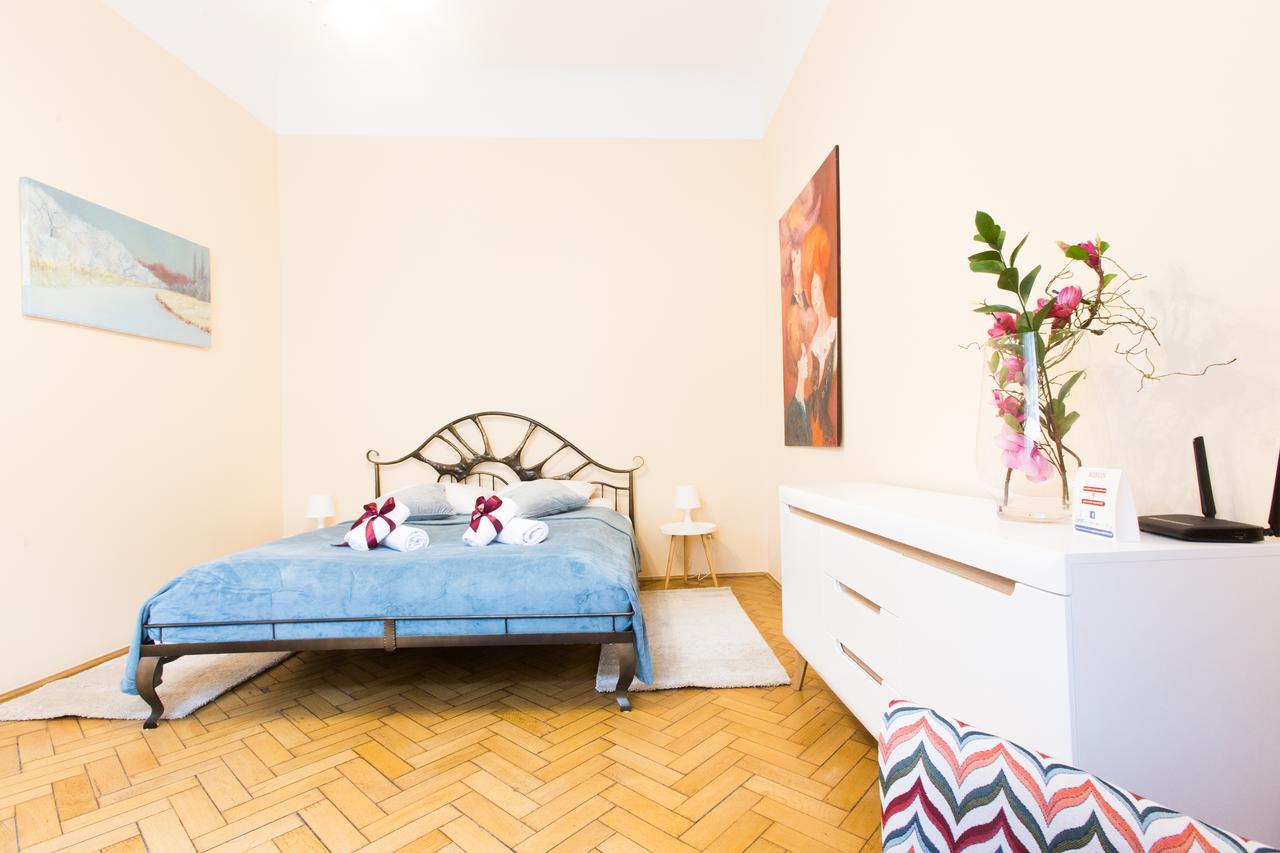 Apartments Roman Krasków Εξωτερικό φωτογραφία