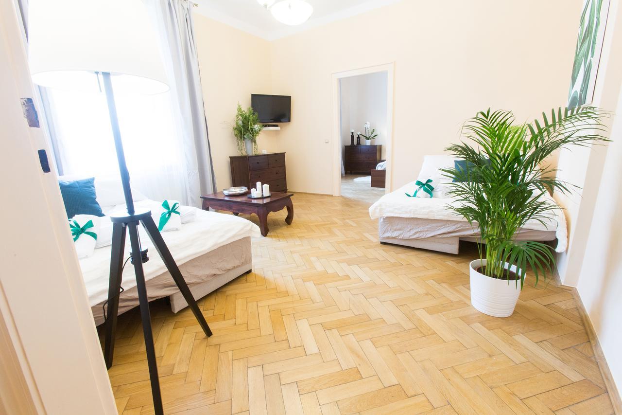 Apartments Roman Krasków Εξωτερικό φωτογραφία